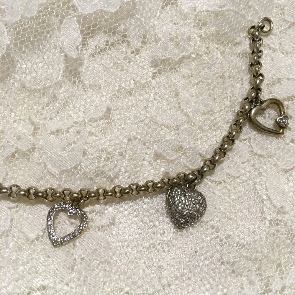 Unbranded sterling silver